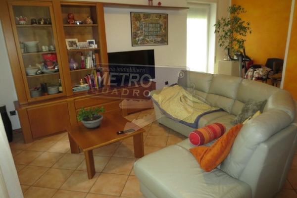 salotto - UNIFAM. AFFIANCATA THIENE (VI) NORD 